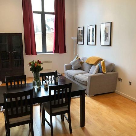 Stylish City Centre Apartment Κάρντιφ Εξωτερικό φωτογραφία