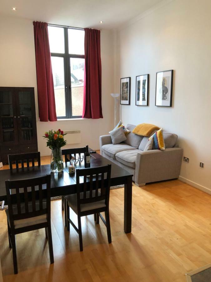 Stylish City Centre Apartment Κάρντιφ Εξωτερικό φωτογραφία