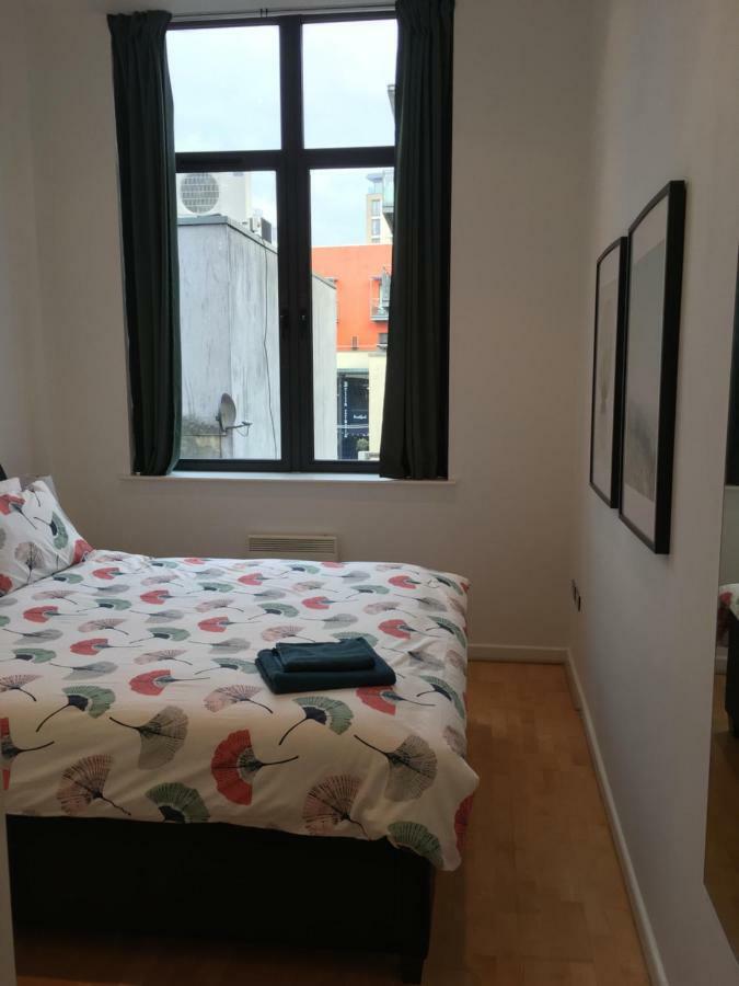 Stylish City Centre Apartment Κάρντιφ Εξωτερικό φωτογραφία