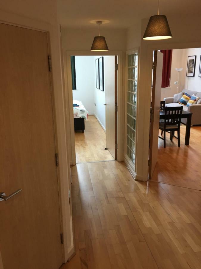 Stylish City Centre Apartment Κάρντιφ Εξωτερικό φωτογραφία